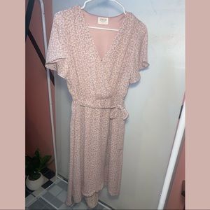 Sienna Sky| Lavender Floral High Low Dres| Size:M